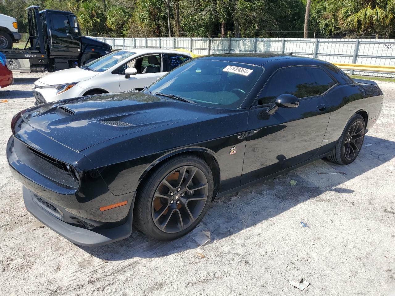 Lot #2991672187 2021 DODGE CHALLENGER