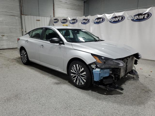 VIN 1N4BL4DV2RN329382 2024 Nissan Altima, SV no.4