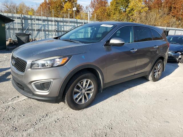 VIN 5XYPG4A31HG226211 2017 KIA SORENTO no.1