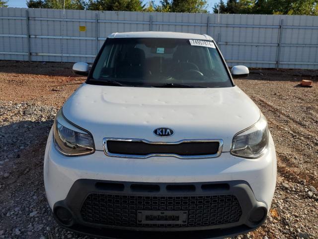 VIN KNDJN2A21G7275752 2016 KIA Soul no.5