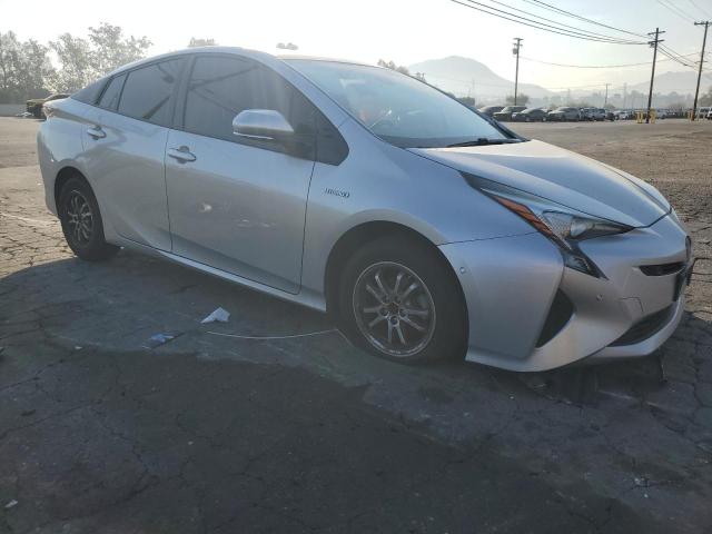 VIN JTDKARFU3H3050213 2017 Toyota Prius no.4