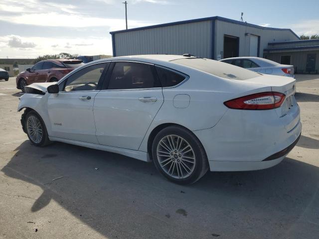 VIN 3FA6P0LU5DR388844 2013 Ford Fusion, Se Hybrid no.2