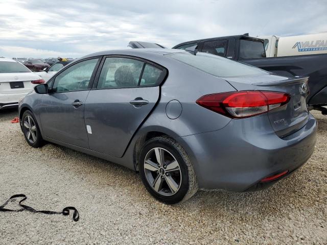 VIN 3KPFL4A70JE246883 2018 KIA FORTE no.2