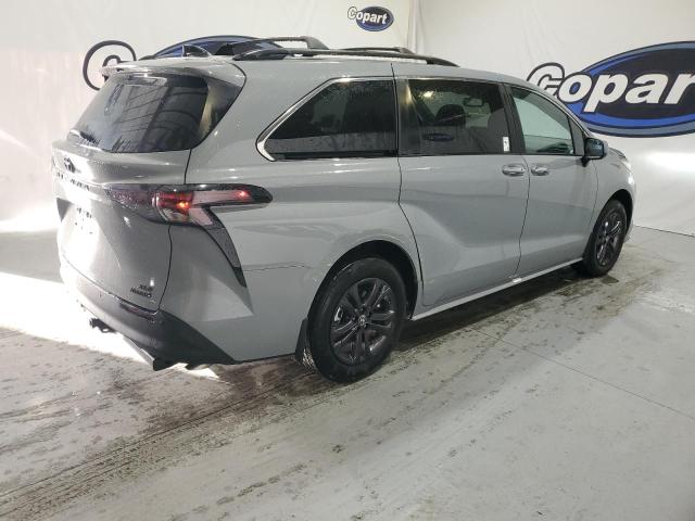 VIN 5TDCSKFC1RS139259 2024 TOYOTA SIENNA no.3