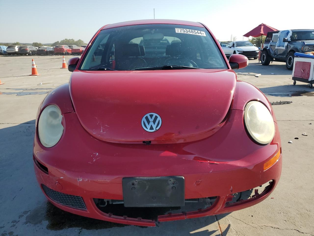 Lot #2904990113 2010 VOLKSWAGEN NEW BEETLE