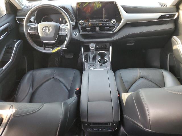 VIN 5TDFZRBH5MS147201 2021 Toyota Highlander, Platinum no.8