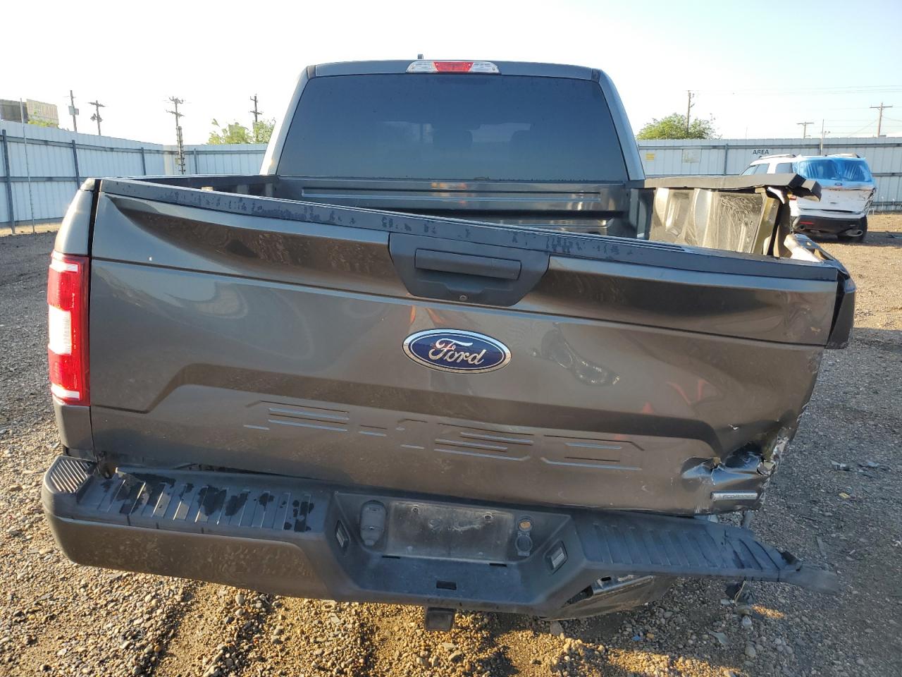 Lot #2994133433 2018 FORD F150 SUPER