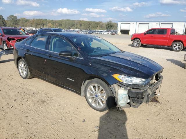 VIN 3FA6P0LU8HR104399 2017 FORD FUSION no.4