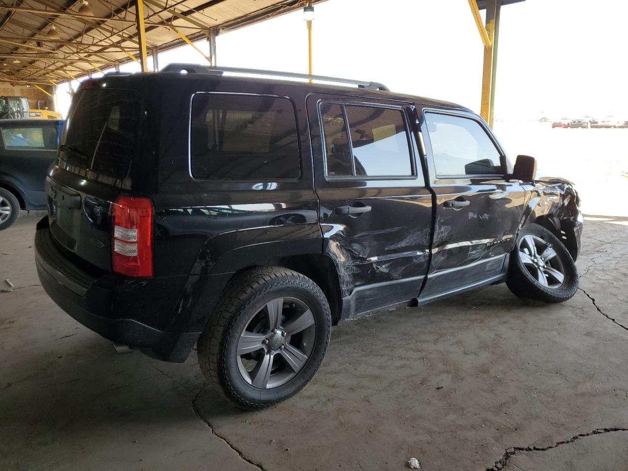 Lot #2989373630 2017 JEEP PATRIOT SP