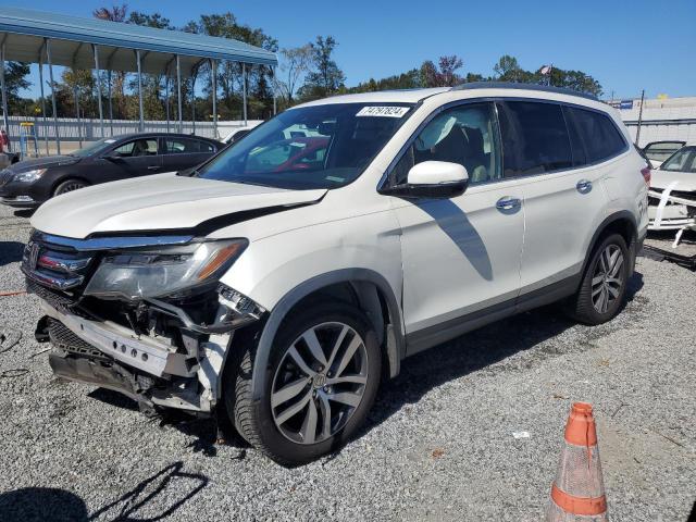 2016 HONDA PILOT ELIT - 5FNYF6H06GB119384