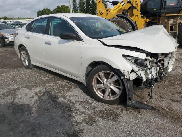 VIN 1N4AL3AP4EC327568 2014 Nissan Altima, 2.5 no.4