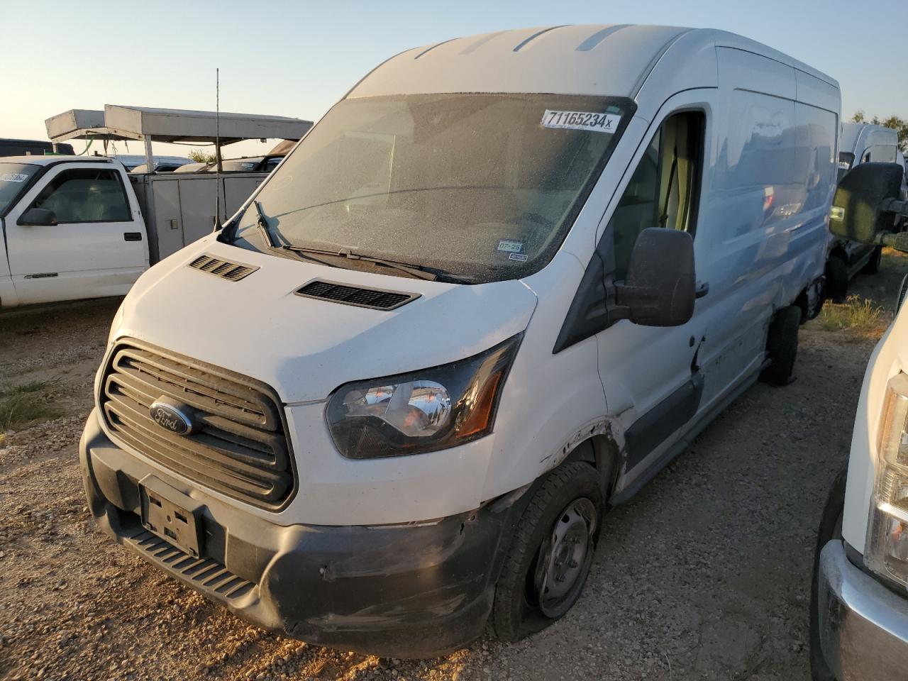 Ford Transit 2018 250