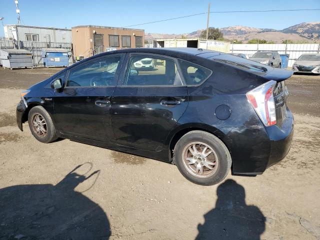 VIN JTDKN3DU5F0394886 2015 Toyota Prius no.2