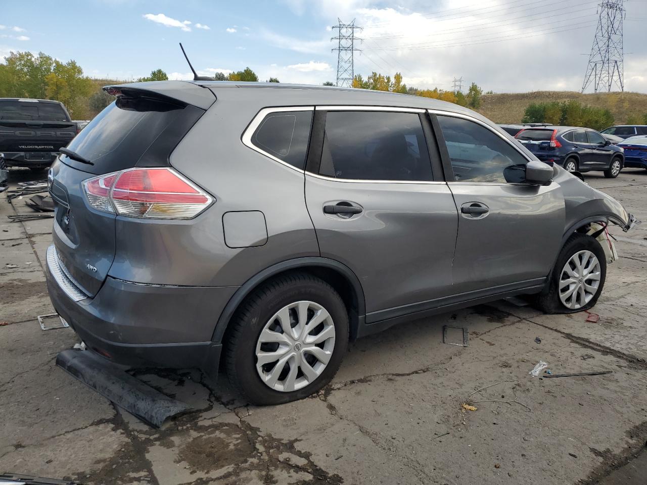 Lot #2962820084 2016 NISSAN ROGUE S