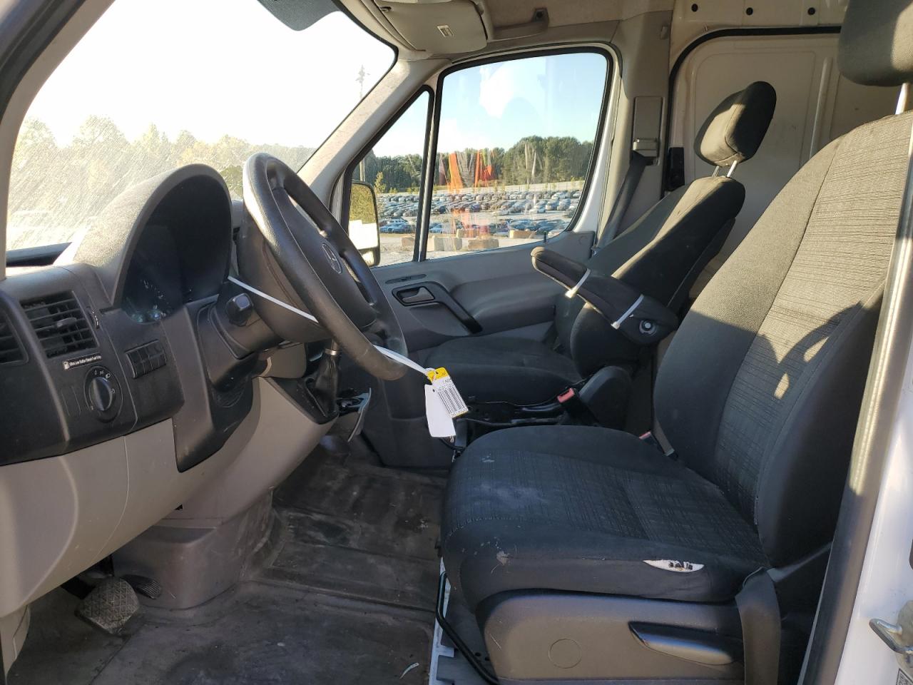 Lot #2923762641 2016 MERCEDES-BENZ SPRINTER 2