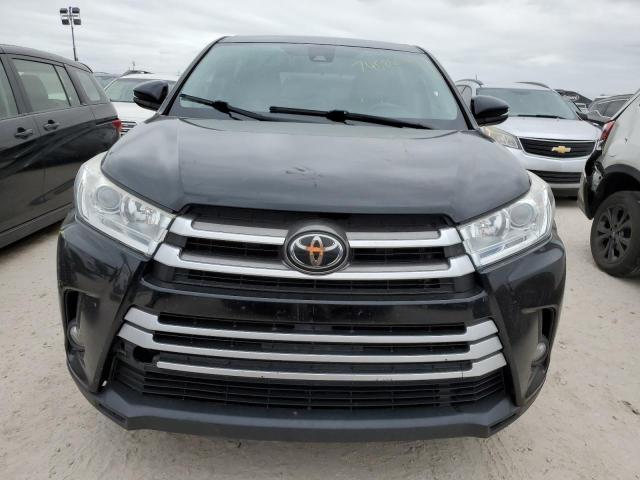 VIN 5TDZZRFH3KS337812 2019 Toyota Highlander, LE no.5