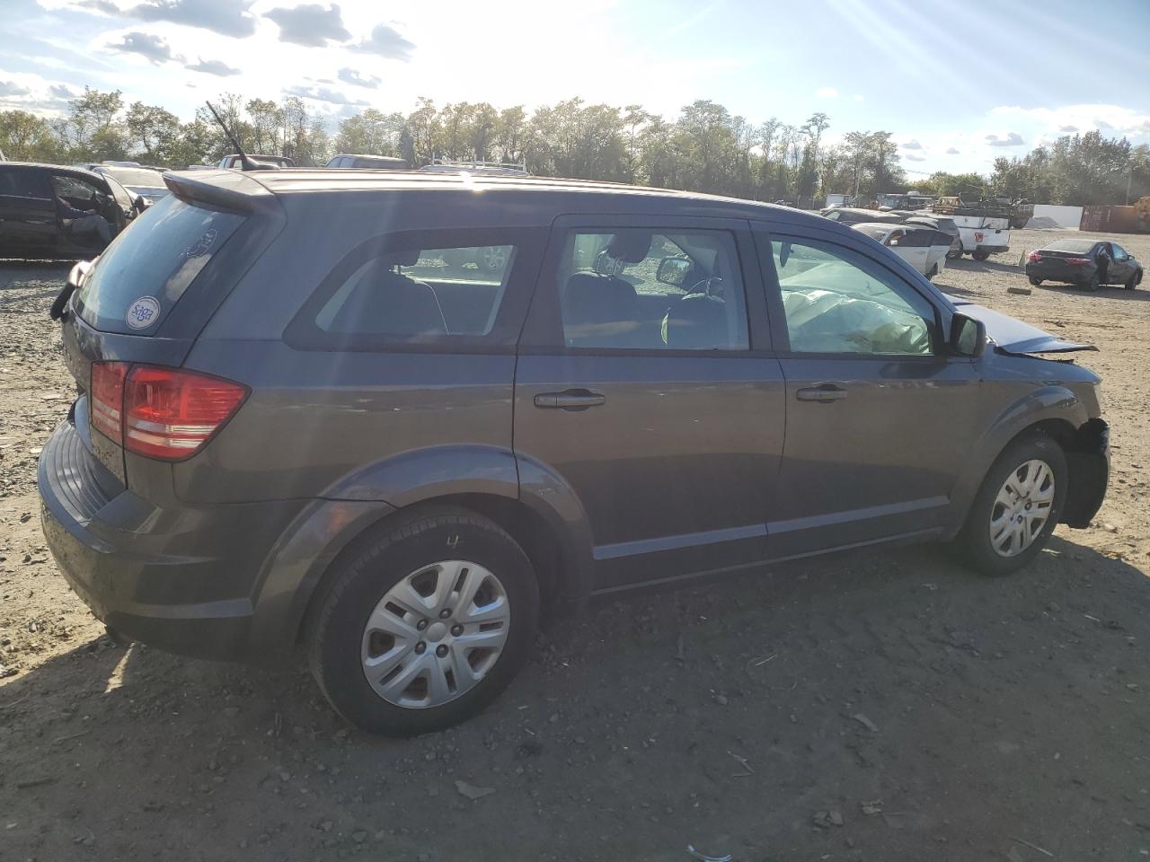 Lot #3028648279 2015 DODGE JOURNEY SE