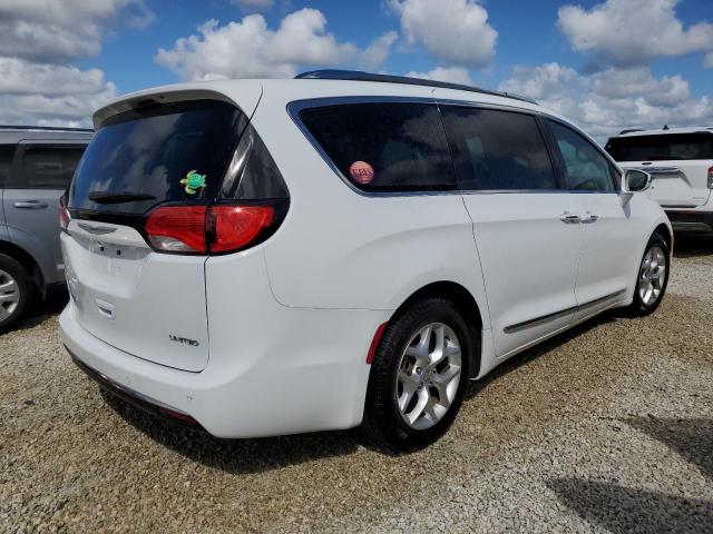 VIN 2C4RC1GG5LR285134 2020 Chrysler Pacifica, Limited no.3