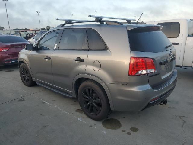 VIN 5XYKW4A25DG365062 2013 KIA Sorento, SX no.2