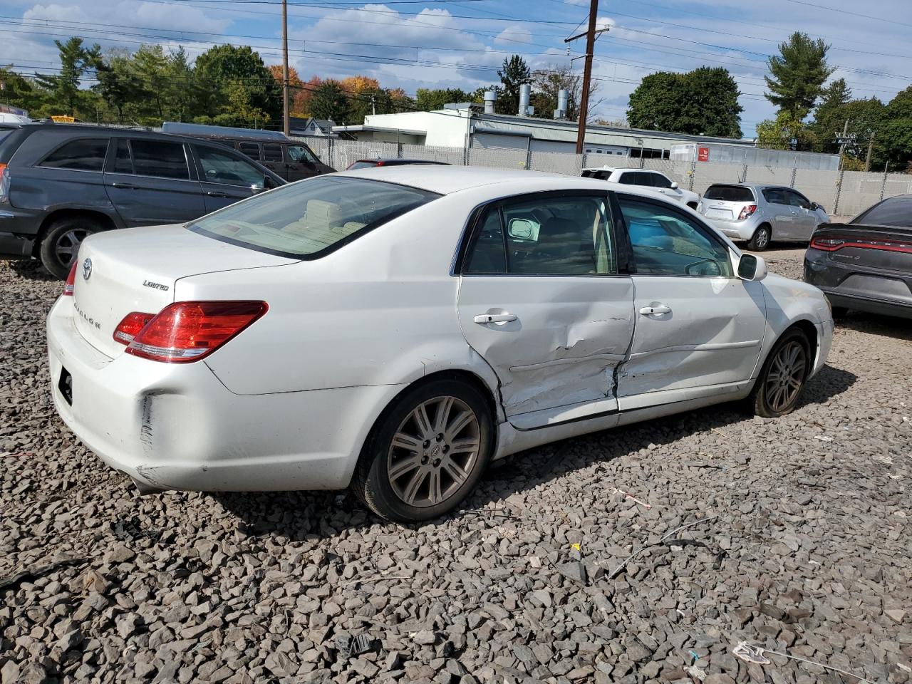 Lot #2935992781 2007 TOYOTA AVALON XL