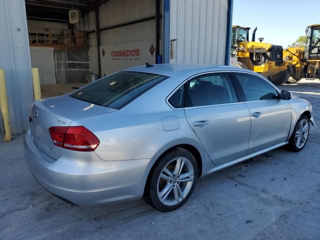 2015 VOLKSWAGEN PASSAT SE 1VWBV7A34FC043482