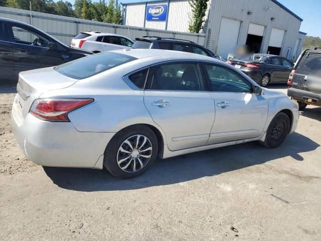 VIN 1N4AL3AP6FC111724 2015 NISSAN ALTIMA no.3