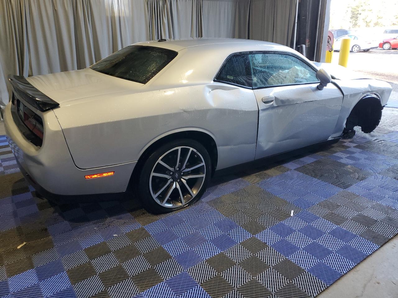 Lot #2914793795 2023 DODGE CHALLENGER