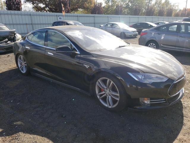 2015 TESLA MODEL S P8 5YJSA1H46FF092468
