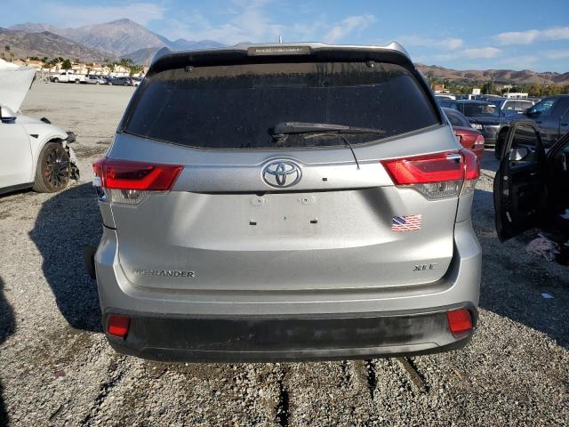 VIN 5TDKZRFH2JS528590 2018 Toyota Highlander, SE no.6