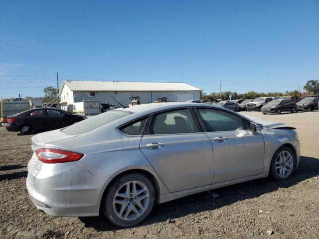 VIN 3FA6P0H71GR223512 2016 Ford Fusion, SE no.3