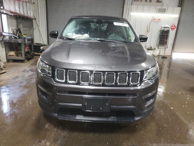 VIN 3C4NJCABXJT461358 2018 JEEP COMPASS no.5