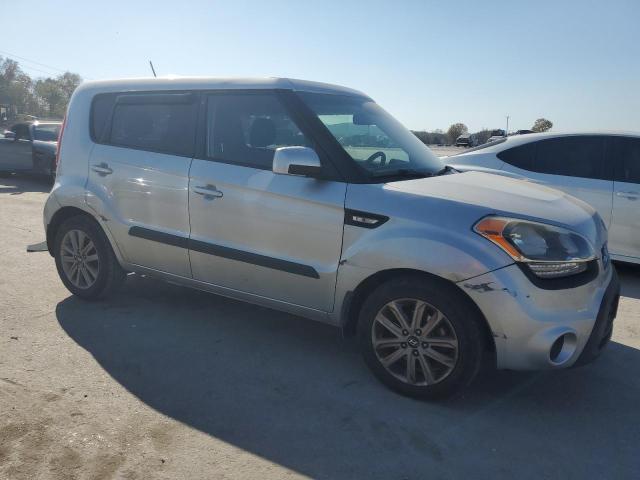 VIN KNDJT2A56D7764000 2013 KIA Soul no.4