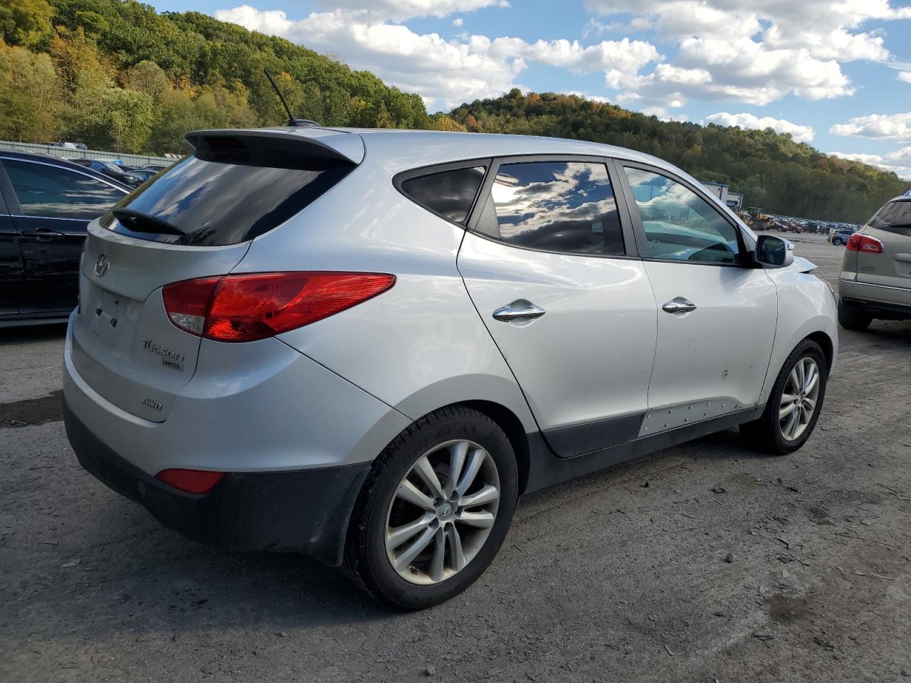 Lot #2994093543 2013 HYUNDAI TUCSON GLS