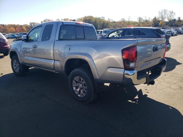 VIN 5TFSZ5AN7JX153943 2018 Toyota Tacoma, Access Cab no.2