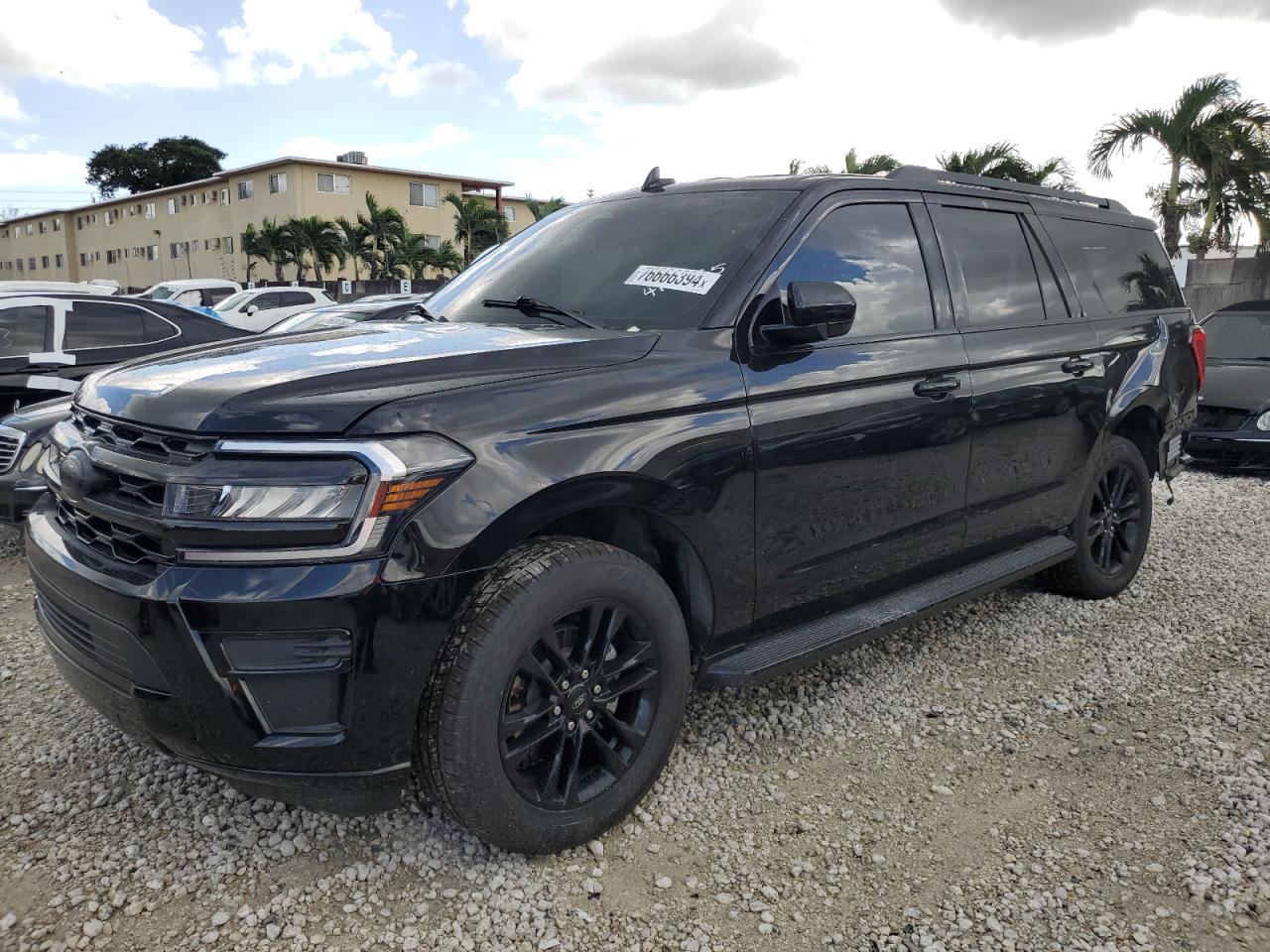 FORD EXPEDITION MAX XLT