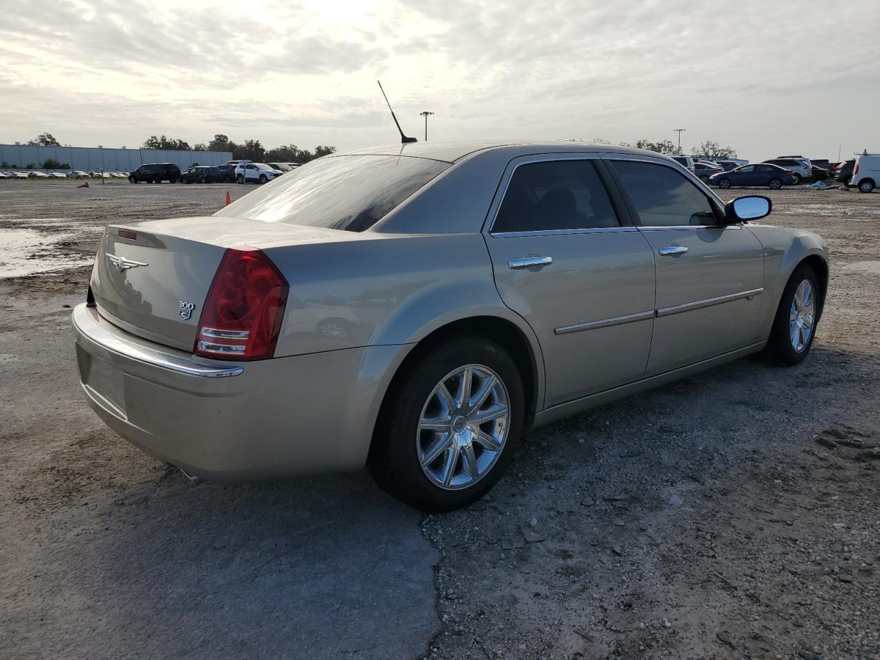 Lot #2940534493 2008 CHRYSLER 300C