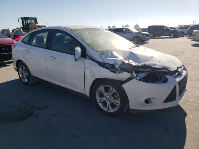 VIN 1FADP3F20DL243941 2013 Ford Focus, SE no.4