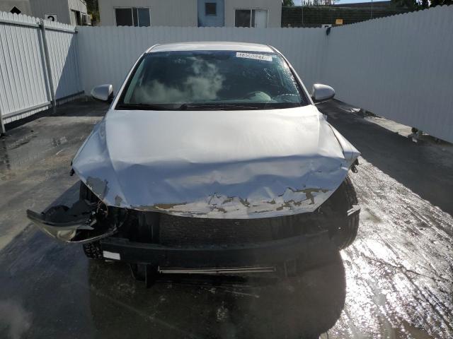 VIN 5NPD74LF3JH321832 2018 Hyundai Elantra, SE no.5