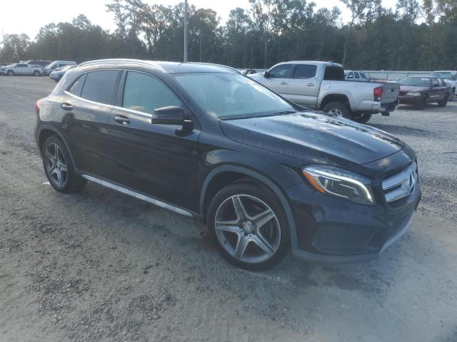 VIN WDCTG4GB1FJ064097 2015 MERCEDES-BENZ GLA-CLASS no.4