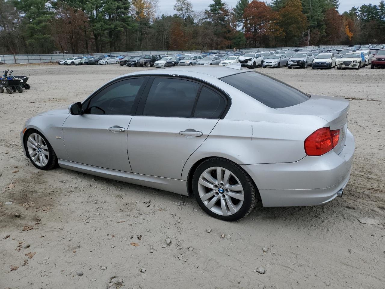 Lot #2942323217 2009 BMW 335 XI