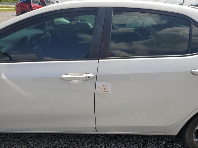 VIN 5YFBURHE9JP840982 2018 Toyota Corolla, L no.12