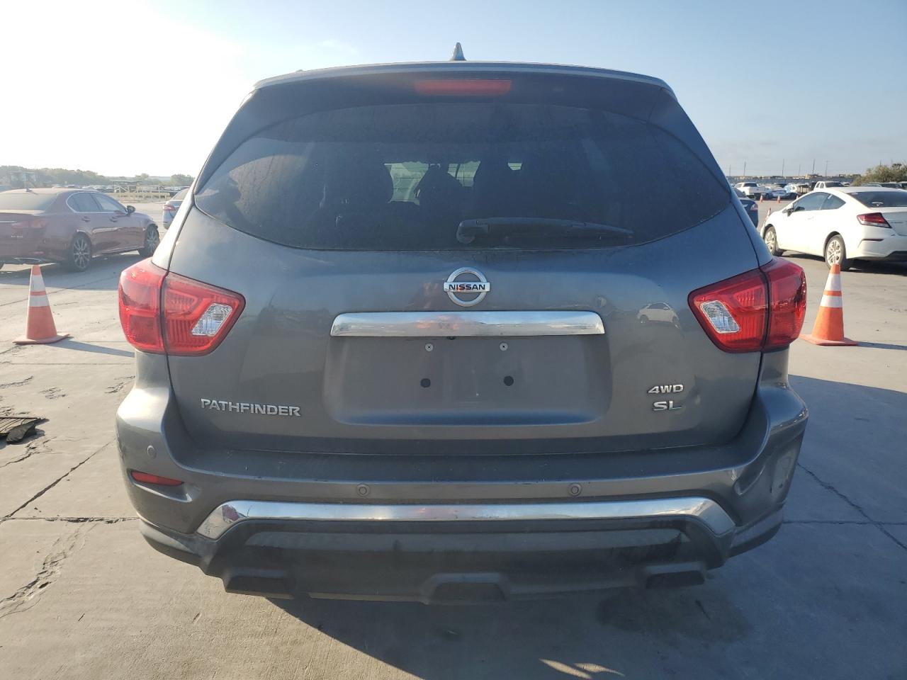 Lot #2925443458 2019 NISSAN PATHFINDER