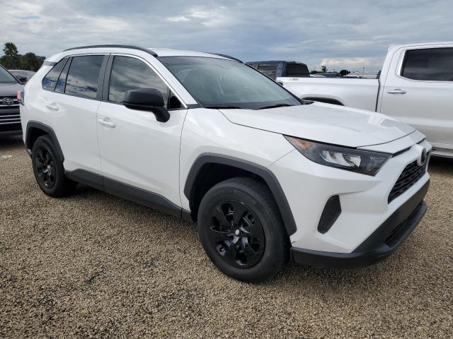 VIN 2T3H1RFV7MC113163 2021 Toyota RAV4, LE no.4