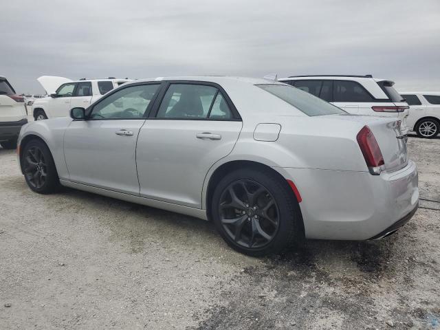 VIN 2C3CCABG0PH633385 2023 Chrysler 300, S no.2