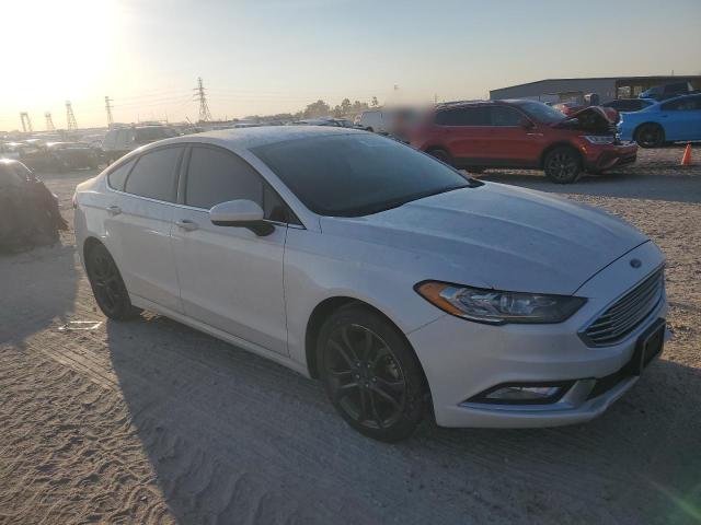 VIN 3FA6P0HD3JR213576 2018 Ford Fusion, SE no.4