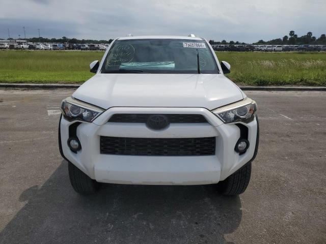 VIN JTEZU5JR6G5139354 2016 Toyota 4runner, SR5 no.5