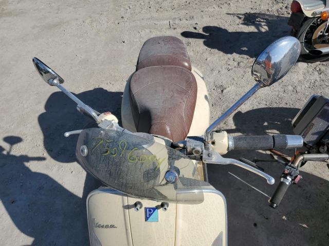 2013 VESPA GTS 300 SU ZAPM459L4D5901220