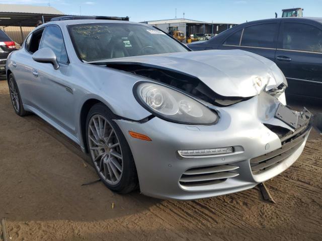 VIN WP0AA2A72FL004213 2015 PORSCHE PANAMERA no.4