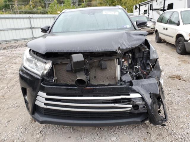 VIN 5TDJZRFH1KS730124 2019 Toyota Highlander, SE no.5