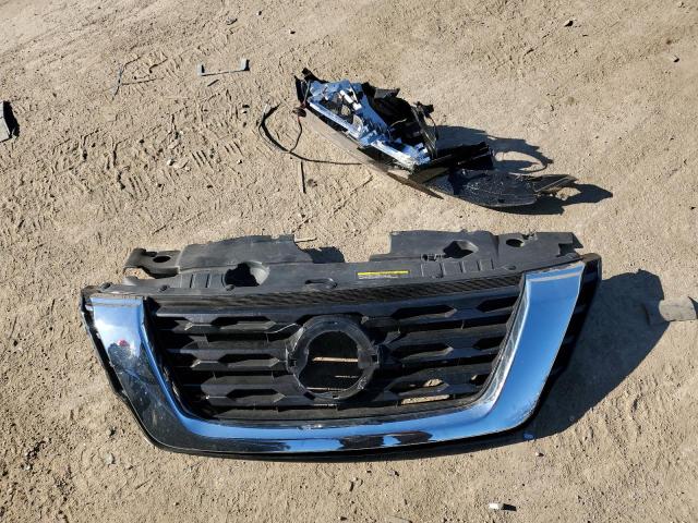 2017 NISSAN PATHFINDER - 5N1DR2MM9HC673794